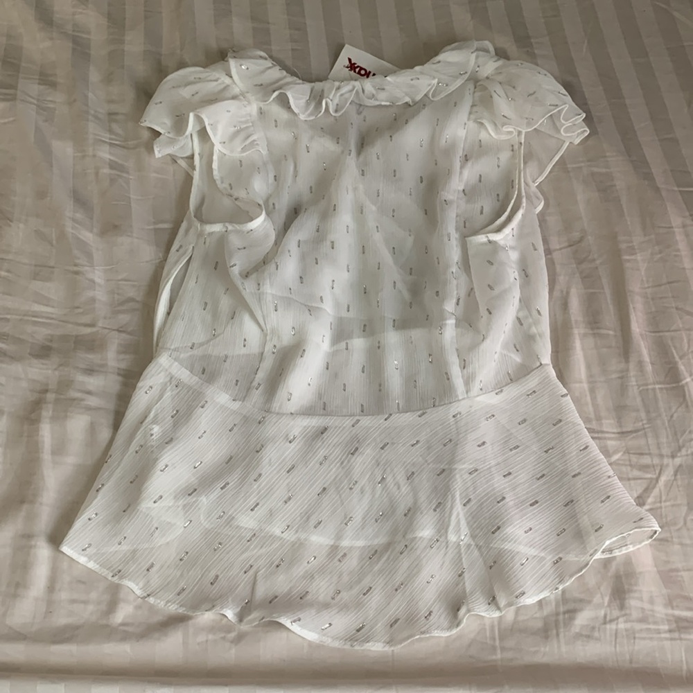 White Ruffled Blouse - Picture 4 of 4